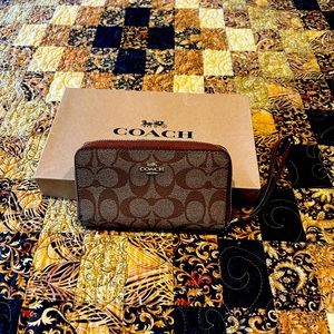Coach Zippered Wallet.  Brand New!
